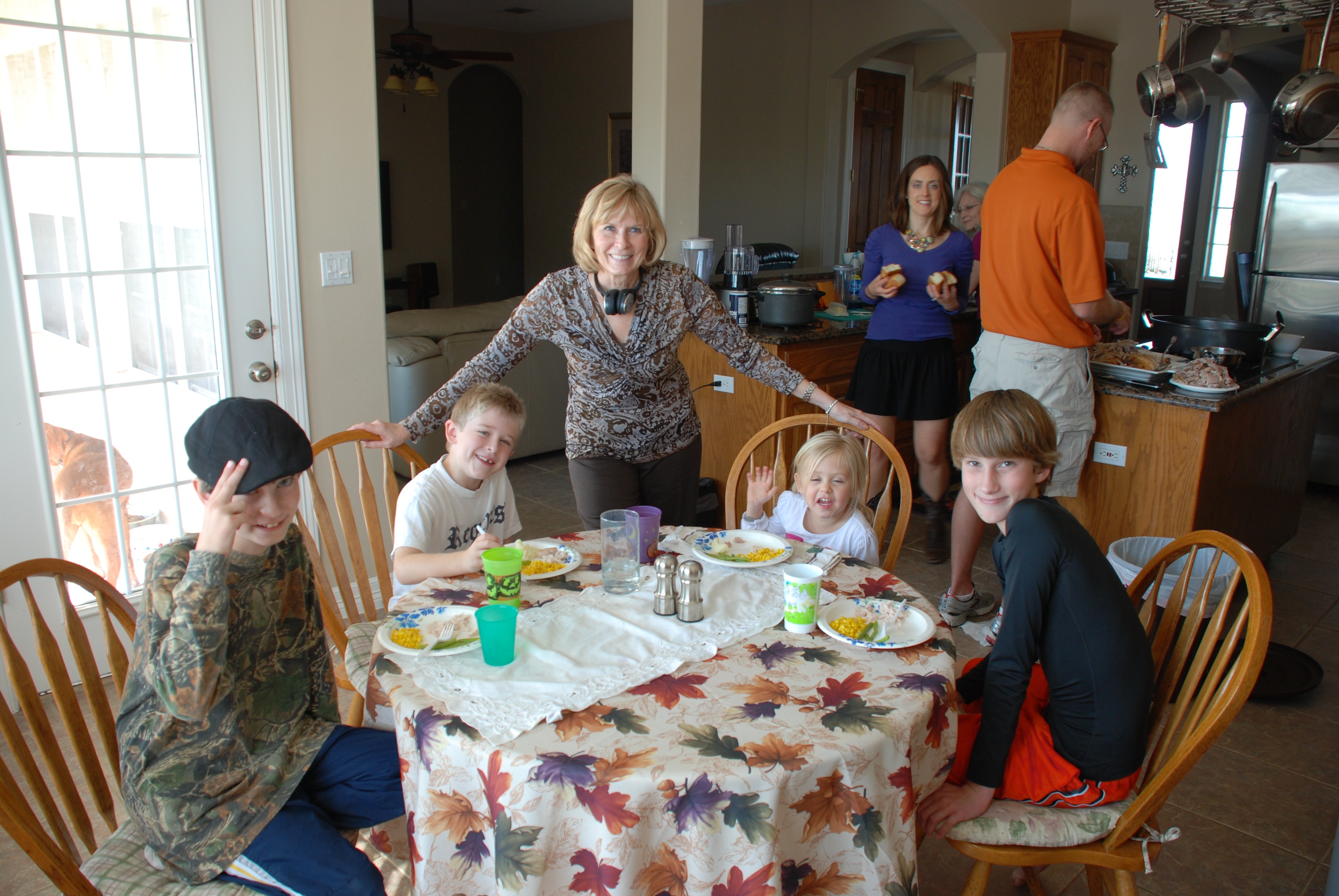 2011-11-24-Thanksgiving at T&S Home-12.jpg